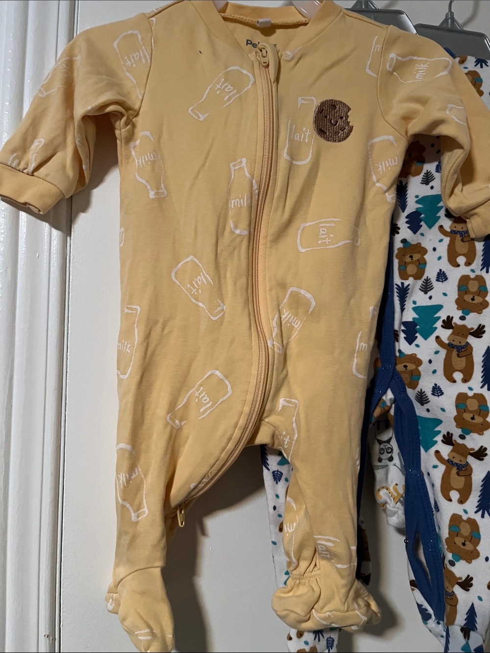 5 Footed Zipper Baby One-Piece with Playful Prints - Picture 2 of 6